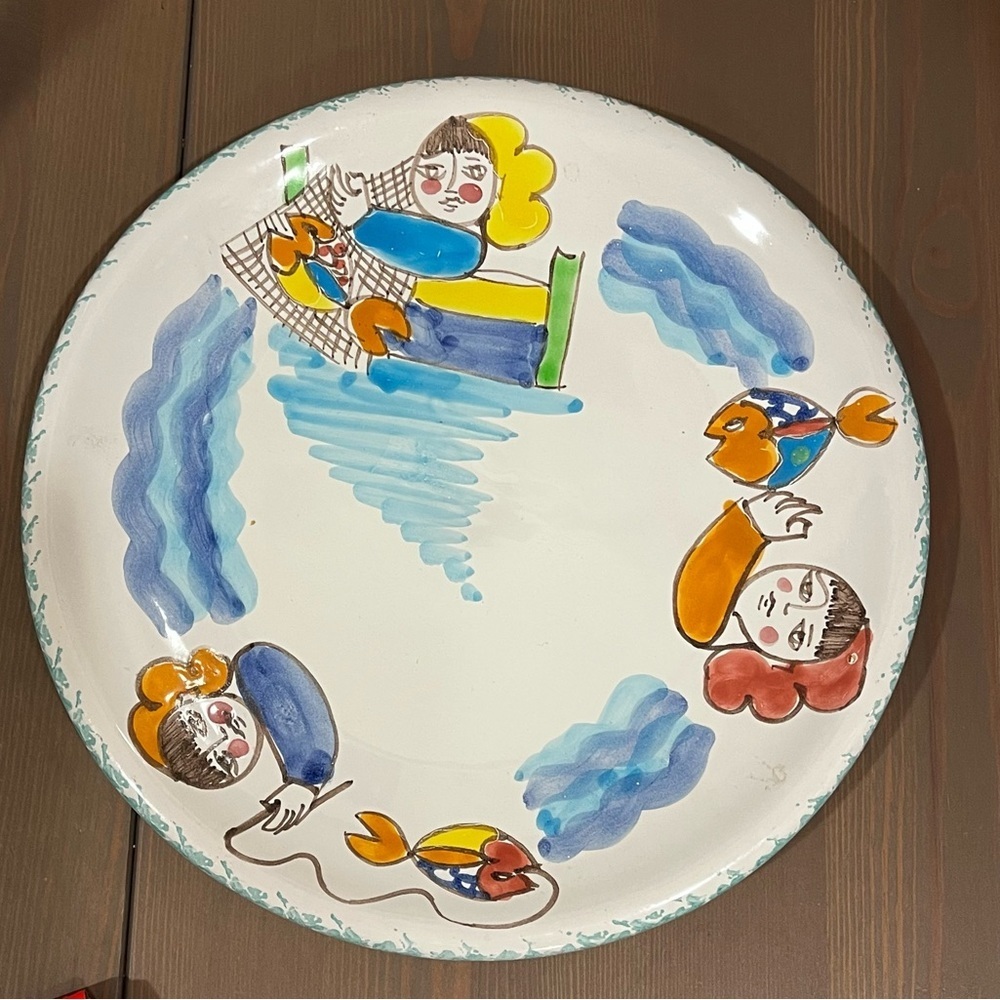 Desuir Ceramiche Dinner Plate Hand Painted Fishing Ladies Folk Art Italy 10.5"